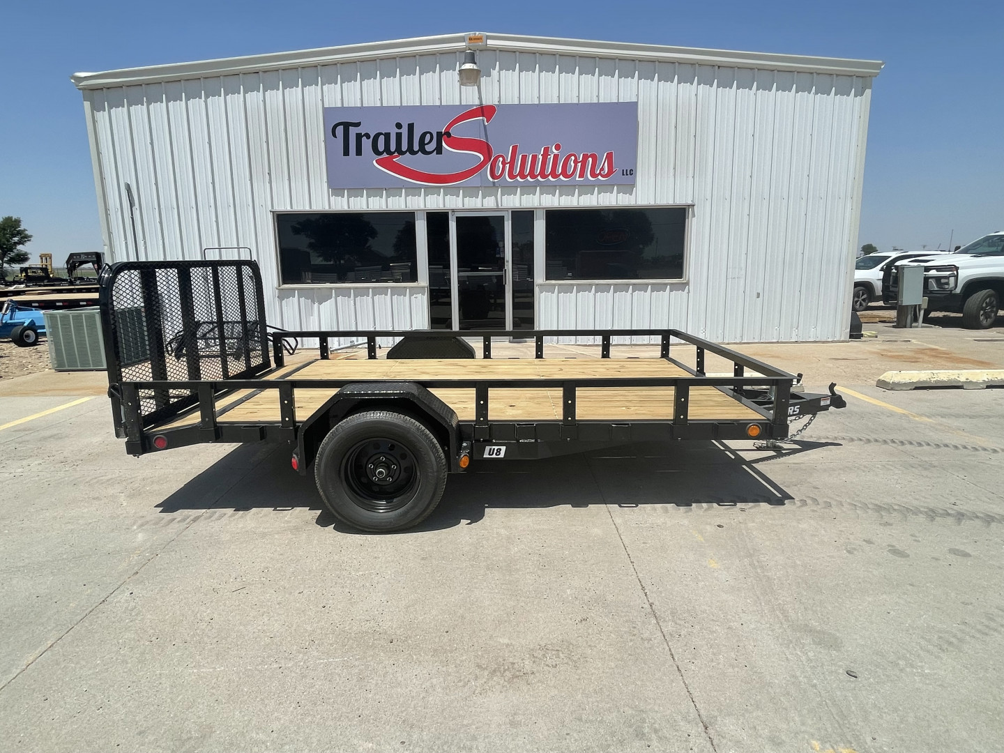 New 2025 PJ Trailers 83" x 12' U8121 Utility Trailer