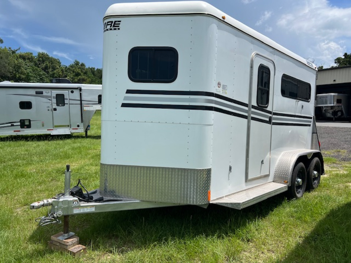 Used 2023 Gore Trailers 2 horse straight load w/side ramp Horse Trailer
