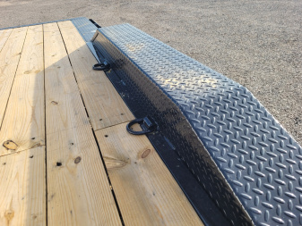New 2025 Load Trail 102"X32' Gooseneck Carhauler Trailer