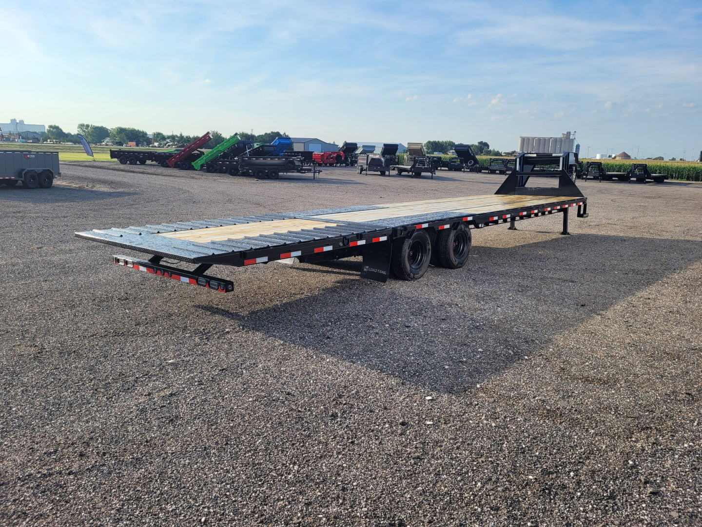 New 2026 Load Trail 102"X36' Gooseneck Hydraulic Dovetail Trailer