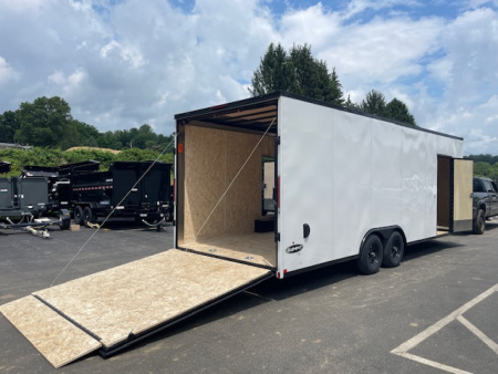 New END OF THE YEAR CLEARANCE SALE***8.5 x 24 LOOK Element Se 10k Enclosed Car Trailer***Blackout Package