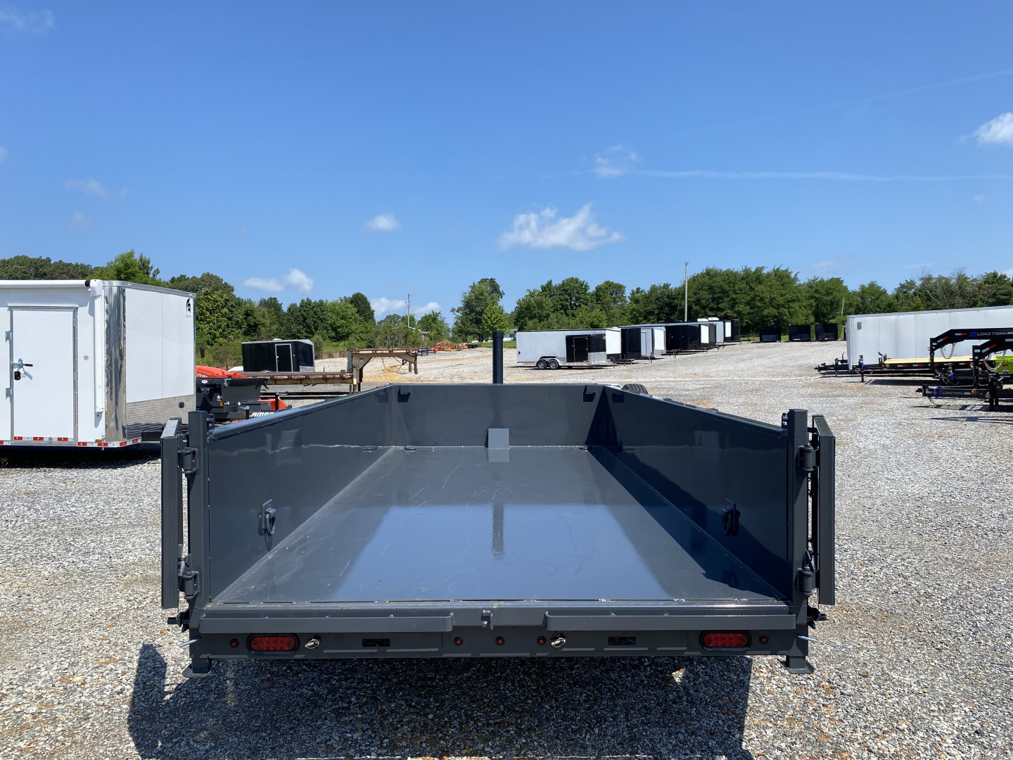 New 2026 Lamar Dump Trailer | 83" x 16' 14K GVWR