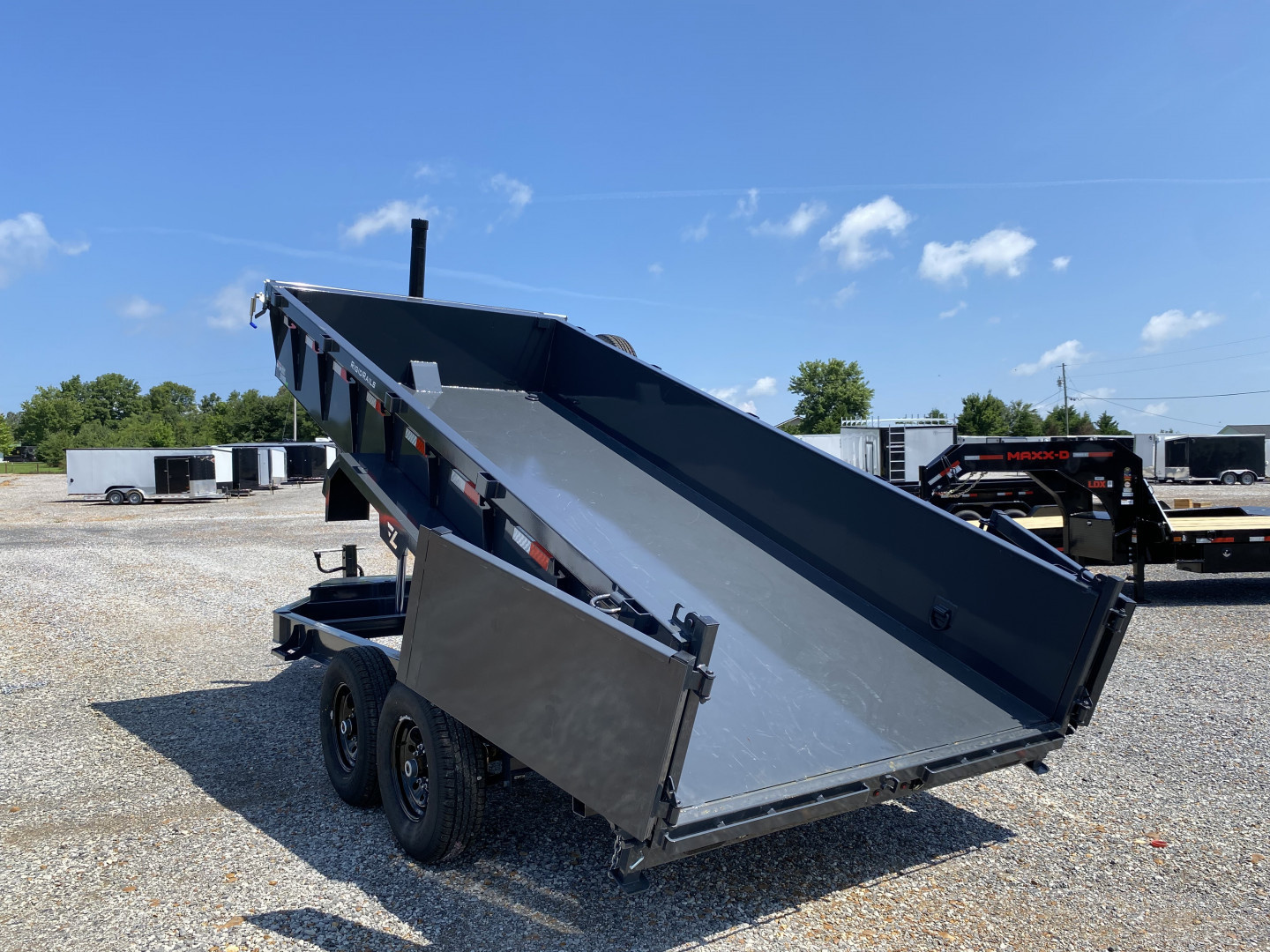 New 2026 Lamar Dump Trailer | 83" x 16' 14K GVWR