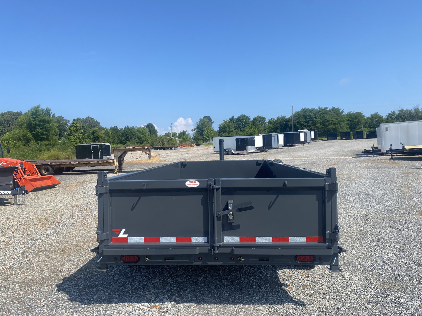New 2026 Lamar Dump Trailer | 83" x 16' 14K GVWR