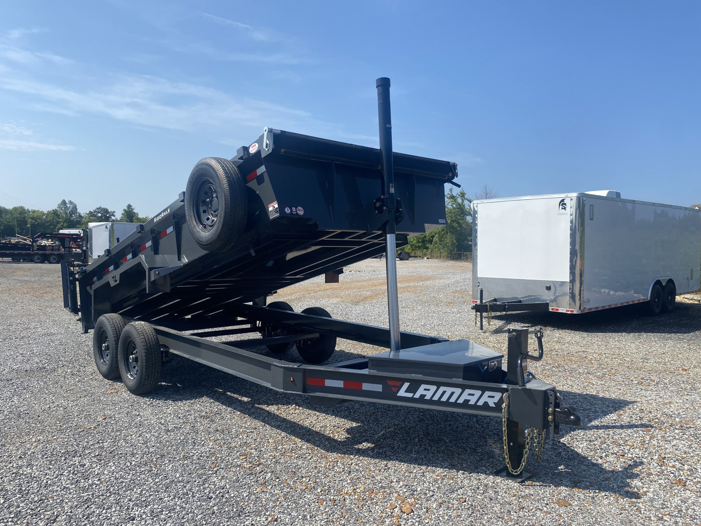 New 2026 Lamar Dump Trailer | 83" x 16' 14K GVWR