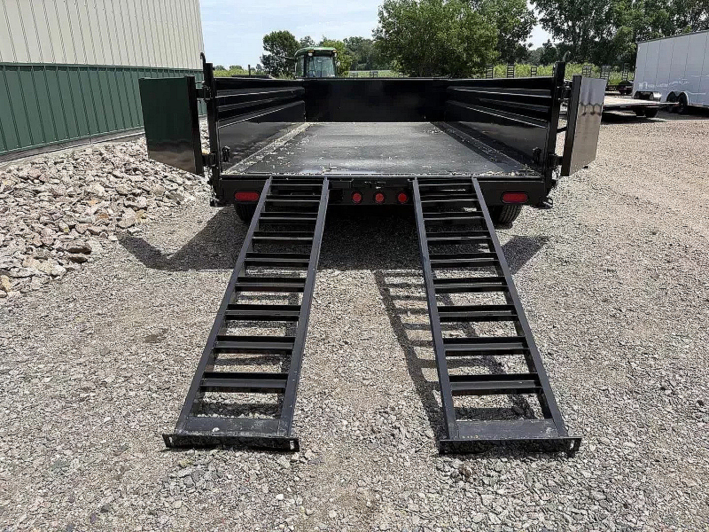 New 2026 14'x83" 14k PJ Low Pro Dump Trailer