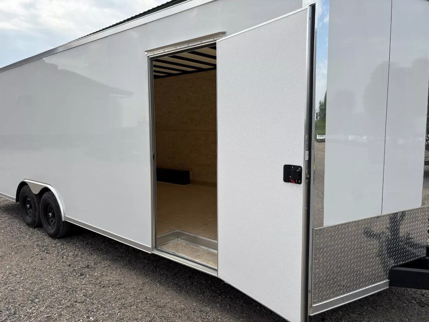 New 2025 8.5'x24' Cross Alpha Enclosed Trailer