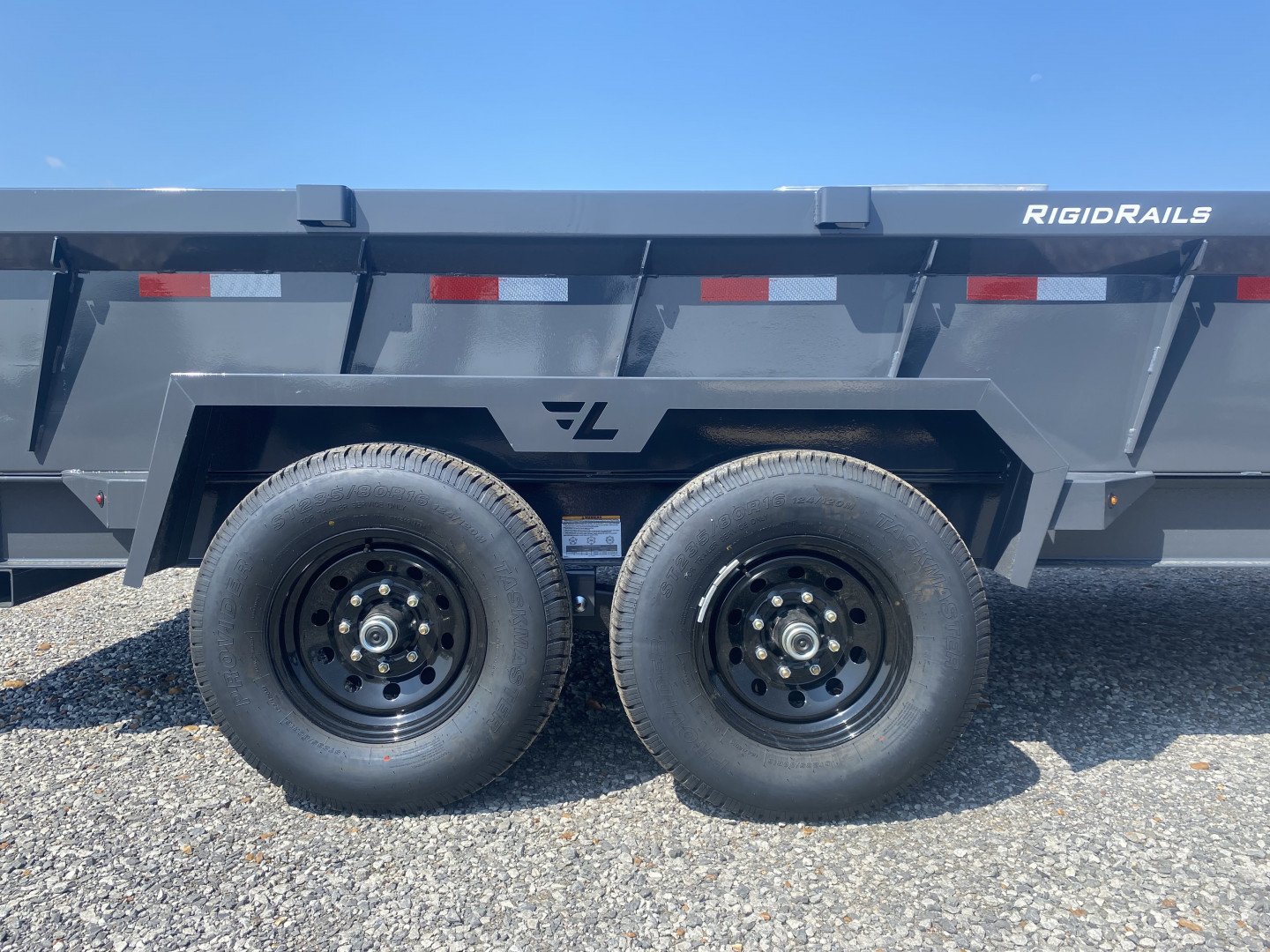 New 2026 Lamar 83" x 16' 14k Telescopic Dump Trailer