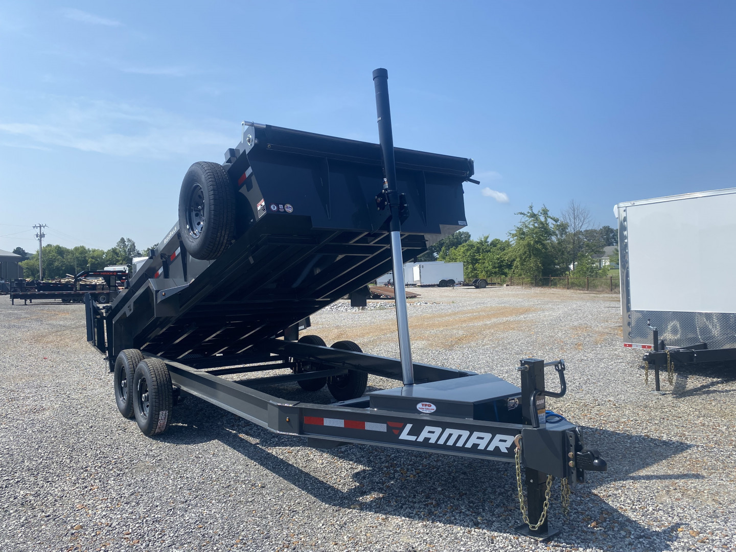 New 2026 Lamar 83" x 16' 14k Telescopic Dump Trailer