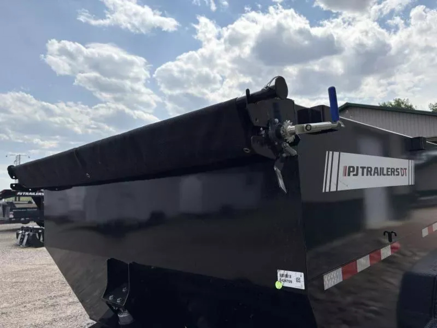 New 2026 14'x83" 14k PJ Low Pro Telescopic Dump Trailer