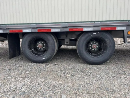 New 2025 30' Diamond C FMAX210 Gooseneck Flatbed Trailer