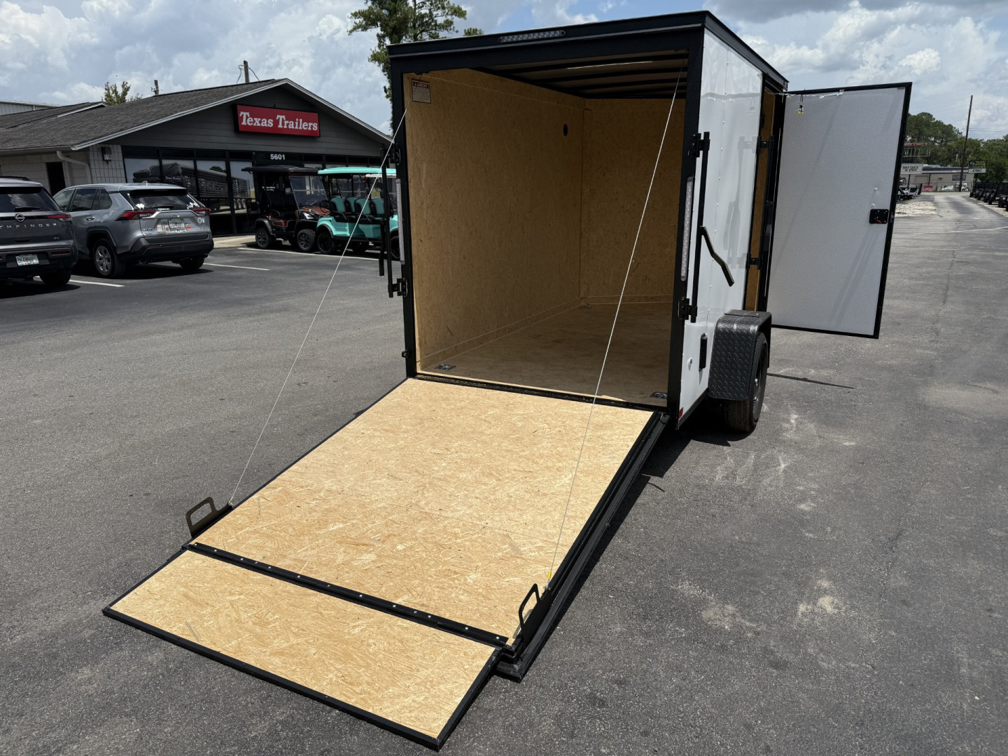New TX6X10SA TEXAS TRAILERS 6' X 10' CARGO / ENCLOSED TRAILER W/ RAMP DOOR & SIDE DOOR