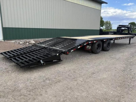 New 2026 32' PJ Low-Pro Gooseneck Trailer - 12k Axles - Hyd Jacks