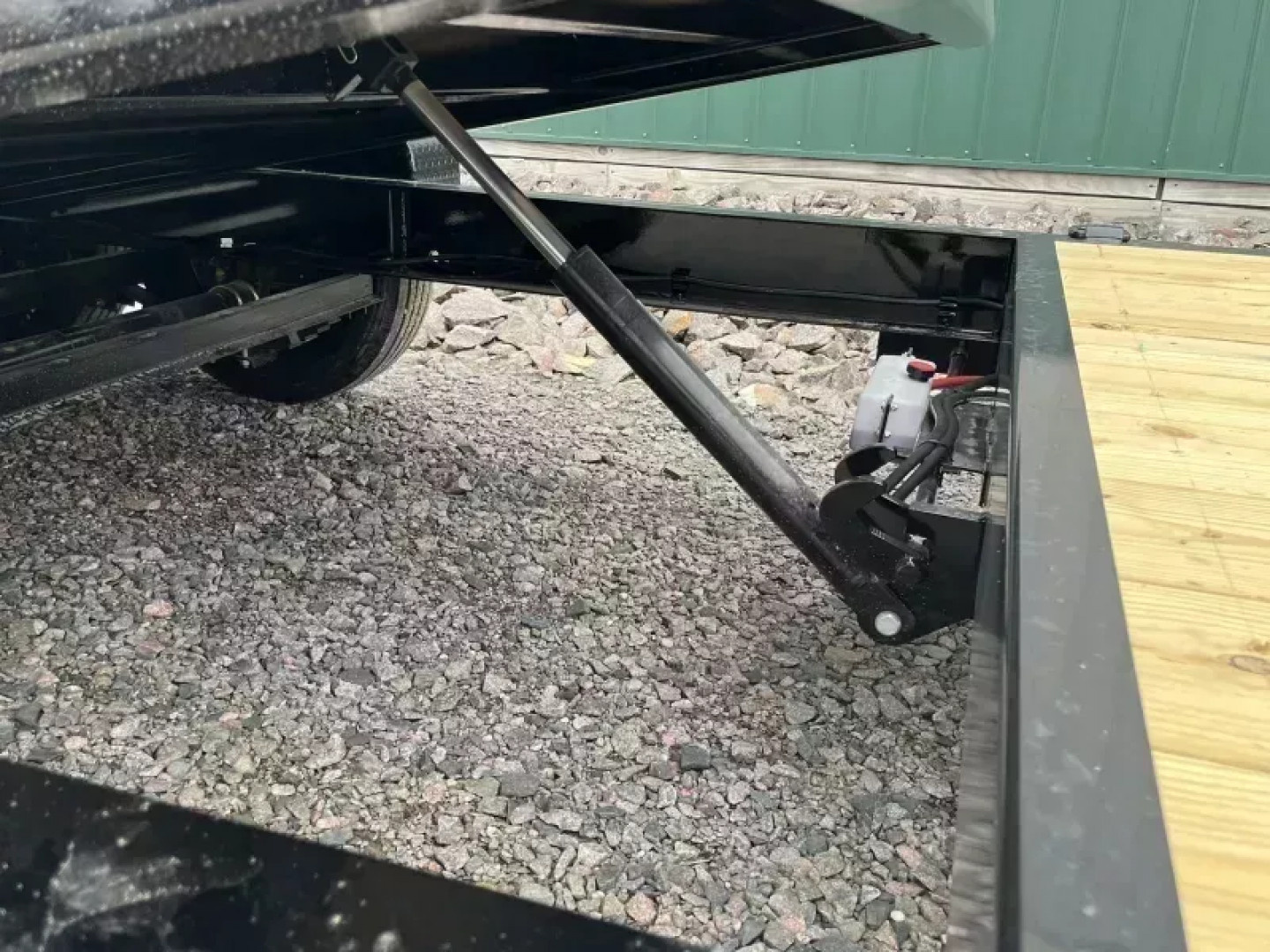 New 2025 22' - 16K Baseline HTL208 Tilt Trailer