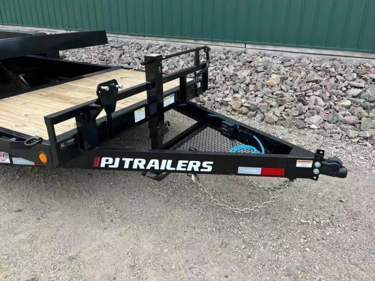 New 2026 20' 14k PJ 6" Channel Equipment Tilt Trailer