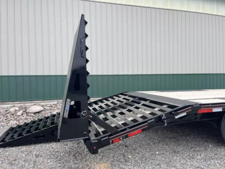 New 2025 Diamond C Trailers FMAX208 - 28' Max Ramps Flatbed Trailer