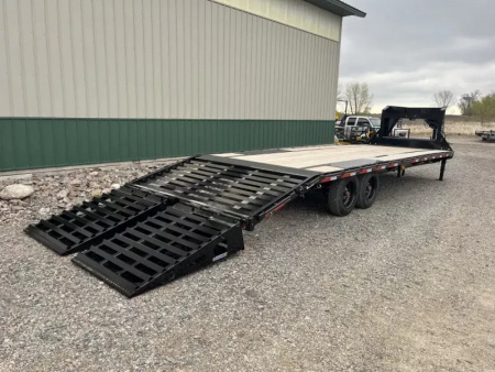 New 2025 Diamond C Trailers FMAX208 - 28' Max Ramps Flatbed Trailer