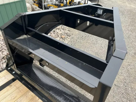 New 2025 Diamond C Trailers FMAX208 - 28' Max Ramps Flatbed Trailer