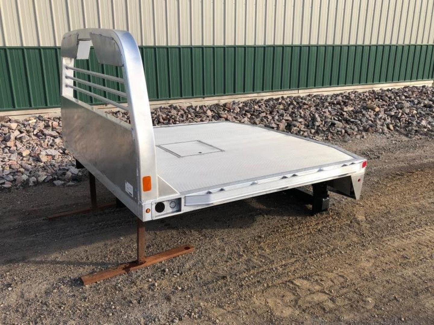 New 2025 PJ Trailers 84x84 flatbed Truck Bed