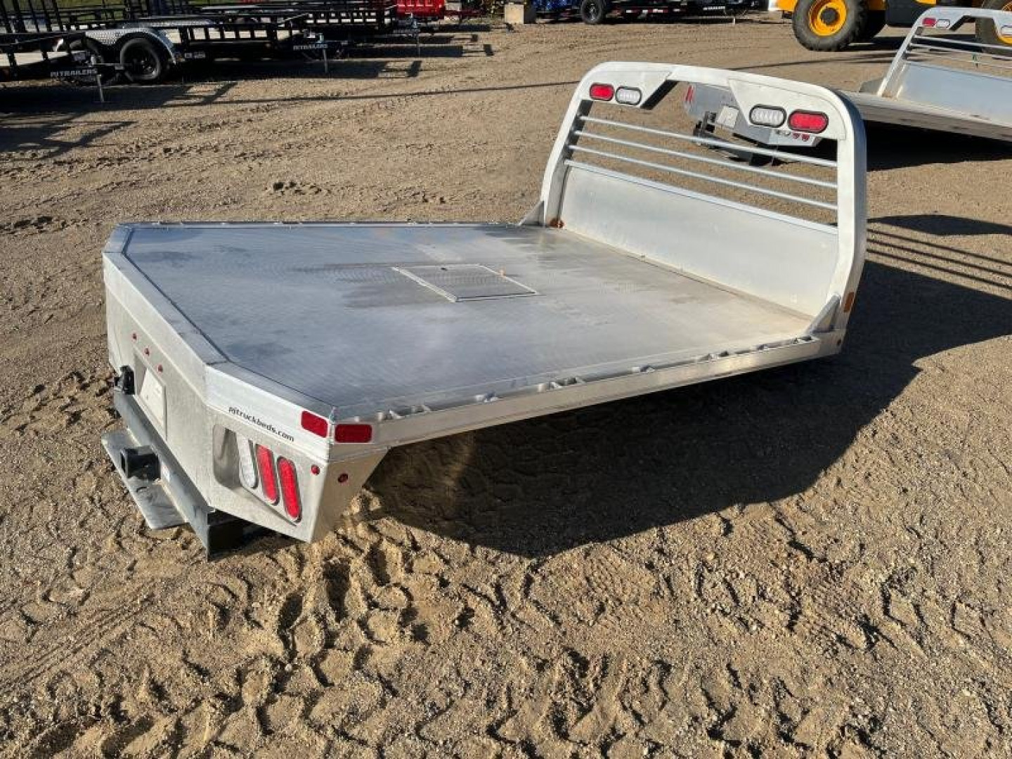 New 2025 PJ Trailers 84x102 flatbed Truck Bed