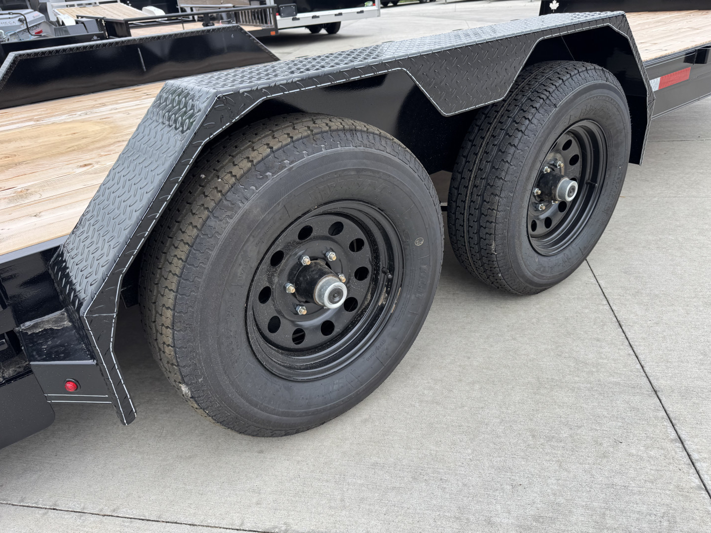 New NEW 2026 Double A 20’ flatbed Equipment Trailer 2-5200 lb axles=10K, dovetail, Slide In Ramps