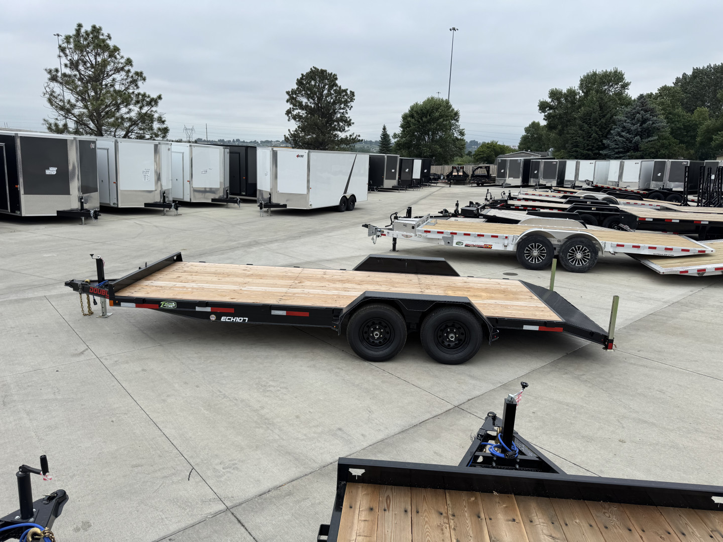 New NEW 2026 Double A 20’ flatbed Equipment Trailer 2-5200 lb axles=10K, dovetail, Slide In Ramps