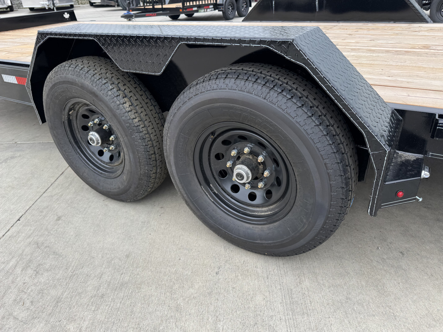 New NEW 2026 Double A 20’ flatbed Equipment Trailer 2-7000 lb axles=14K, dovetail, Slide In Ramps