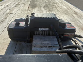Used 2022 S&S Manufacturing 20' Flatbed Car Hauler