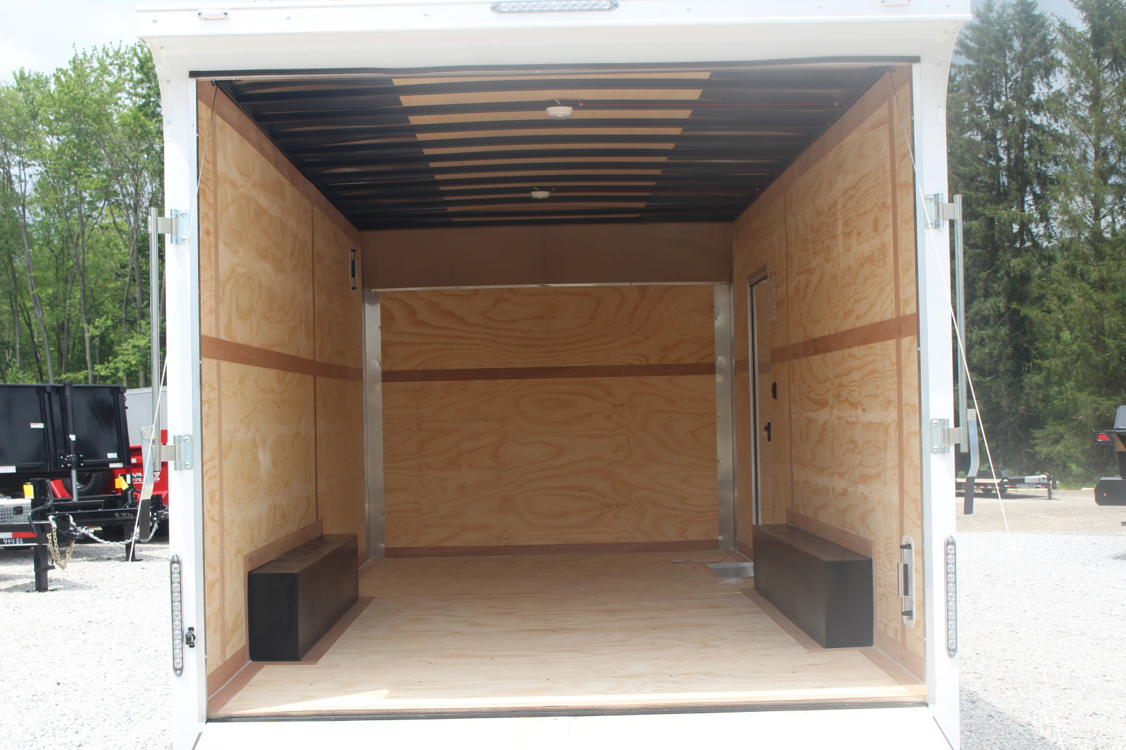New 2025 United UXT Commercial Grade Cargo Trailer - 8.5 'x 18' - 7' Interior Height - Rear Ramp Door - Extended Tongue - 9900# GVW