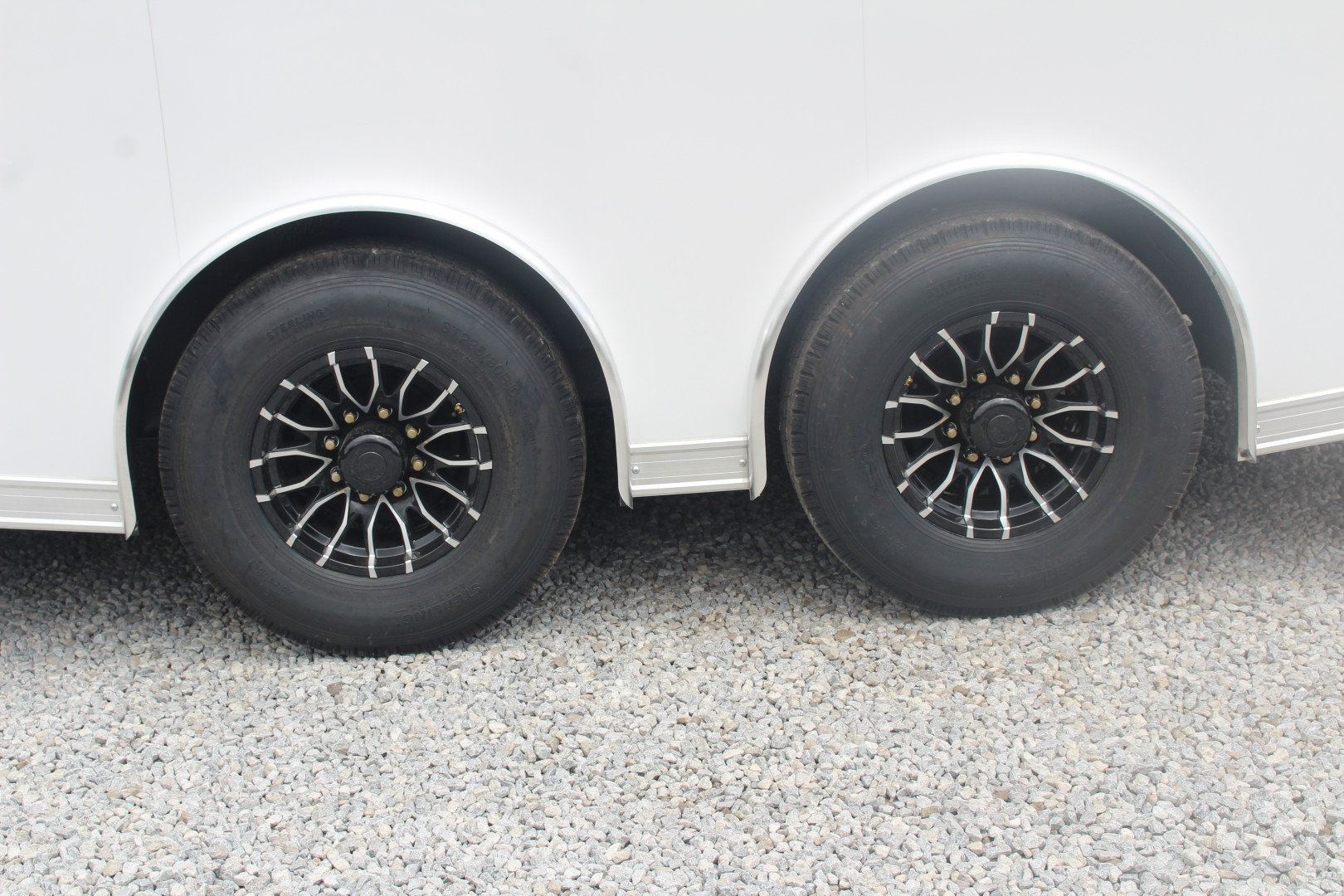 New 2025 United UXT Commercial Grade Cargo Trailer - 8.5 'x 18' - 7' Interior Height - Rear Ramp Door - Extended Tongue - 9900# GVW