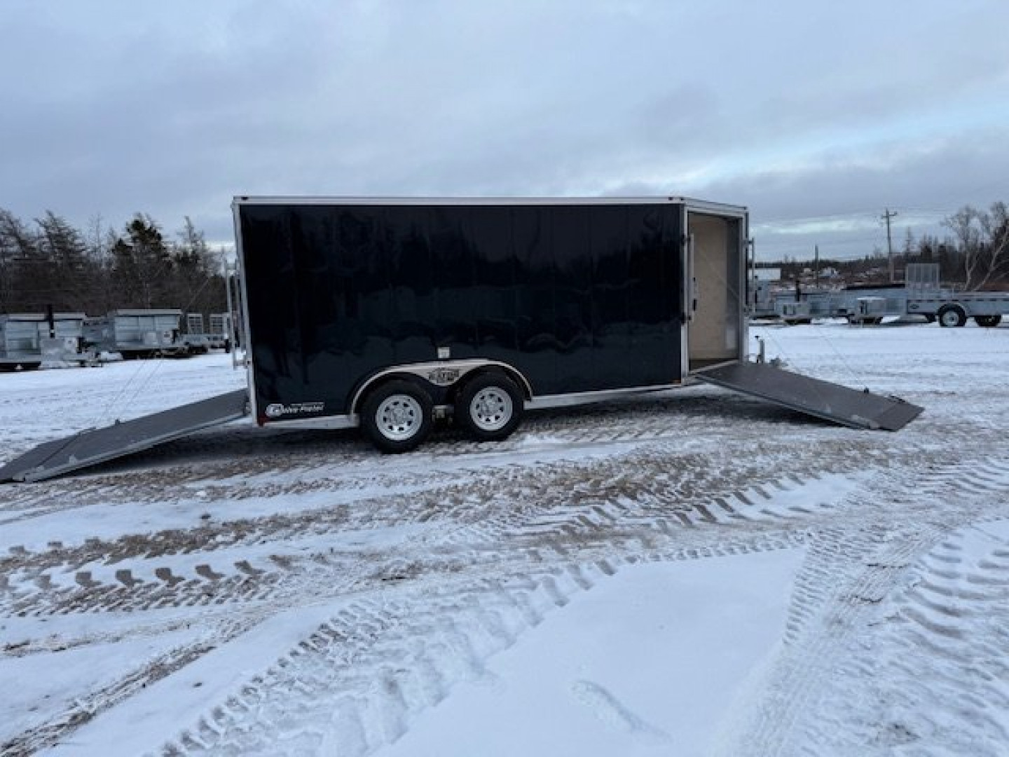 New 2025 Gator Elite 7 x 14 + 5'V Snowmobile Trailer