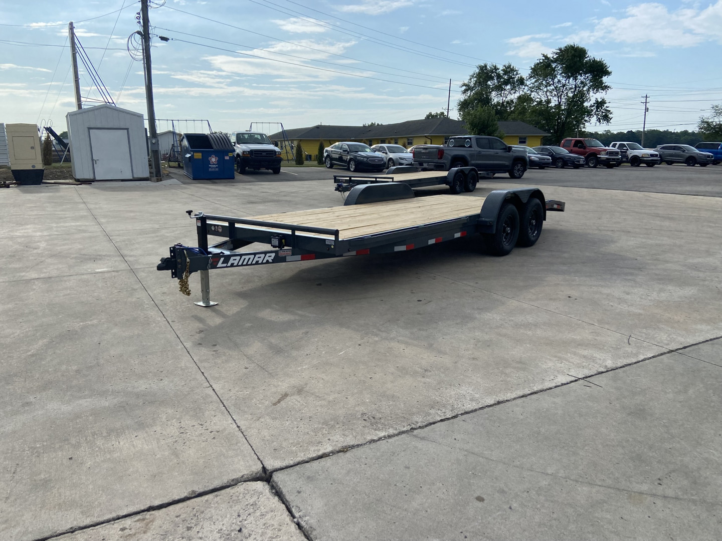 New Lamar 20' Car Hauler