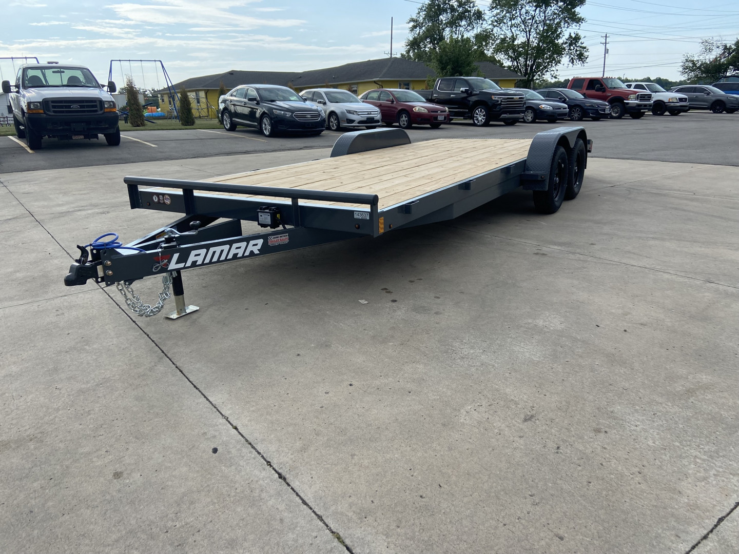 New Lamar 20' Car Hauler