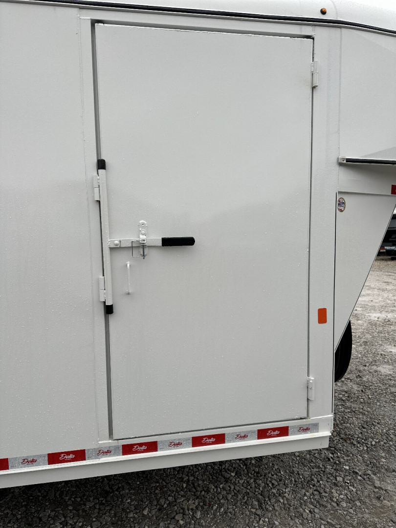 New Delta Trailers ALL STEEL 24ft Gooseneck Cargo Metro / Enclosed Trailer