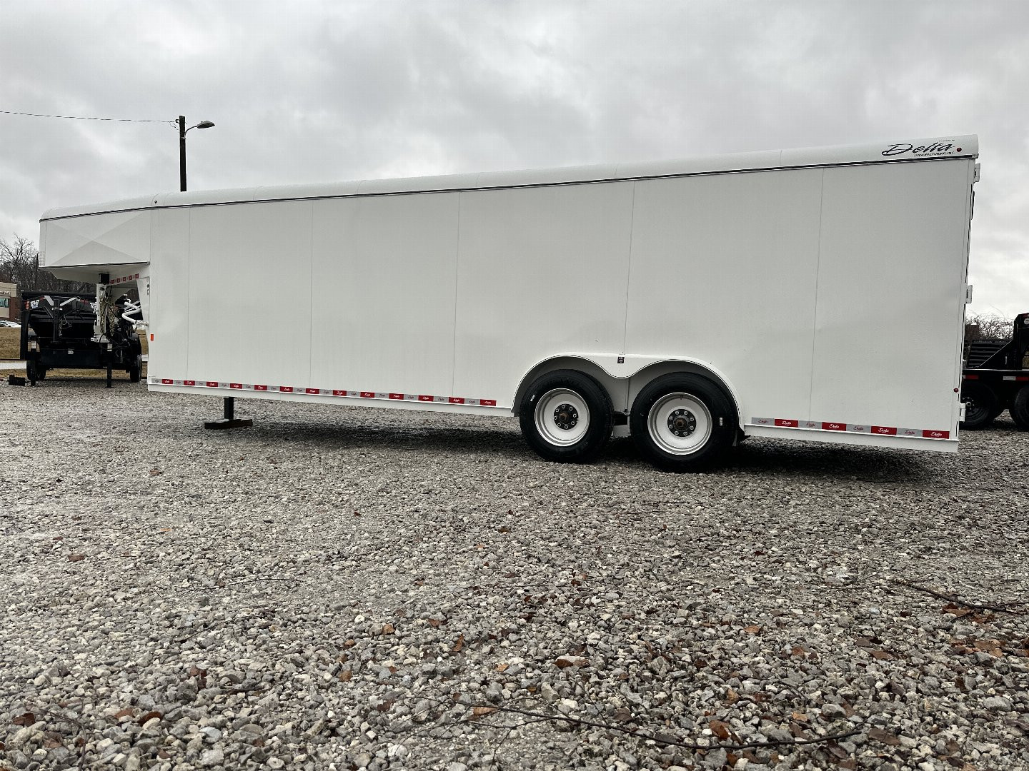 New Delta Trailers ALL STEEL 24ft Gooseneck Cargo Metro / Enclosed Trailer