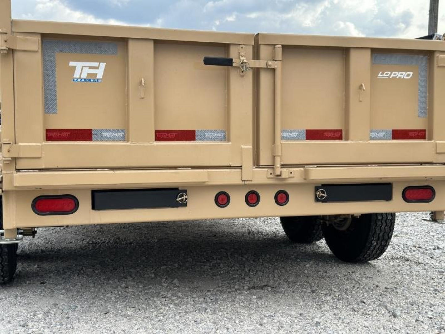 New Top Hat Trailers DPX140 83x 14 Dump Trailer TAN