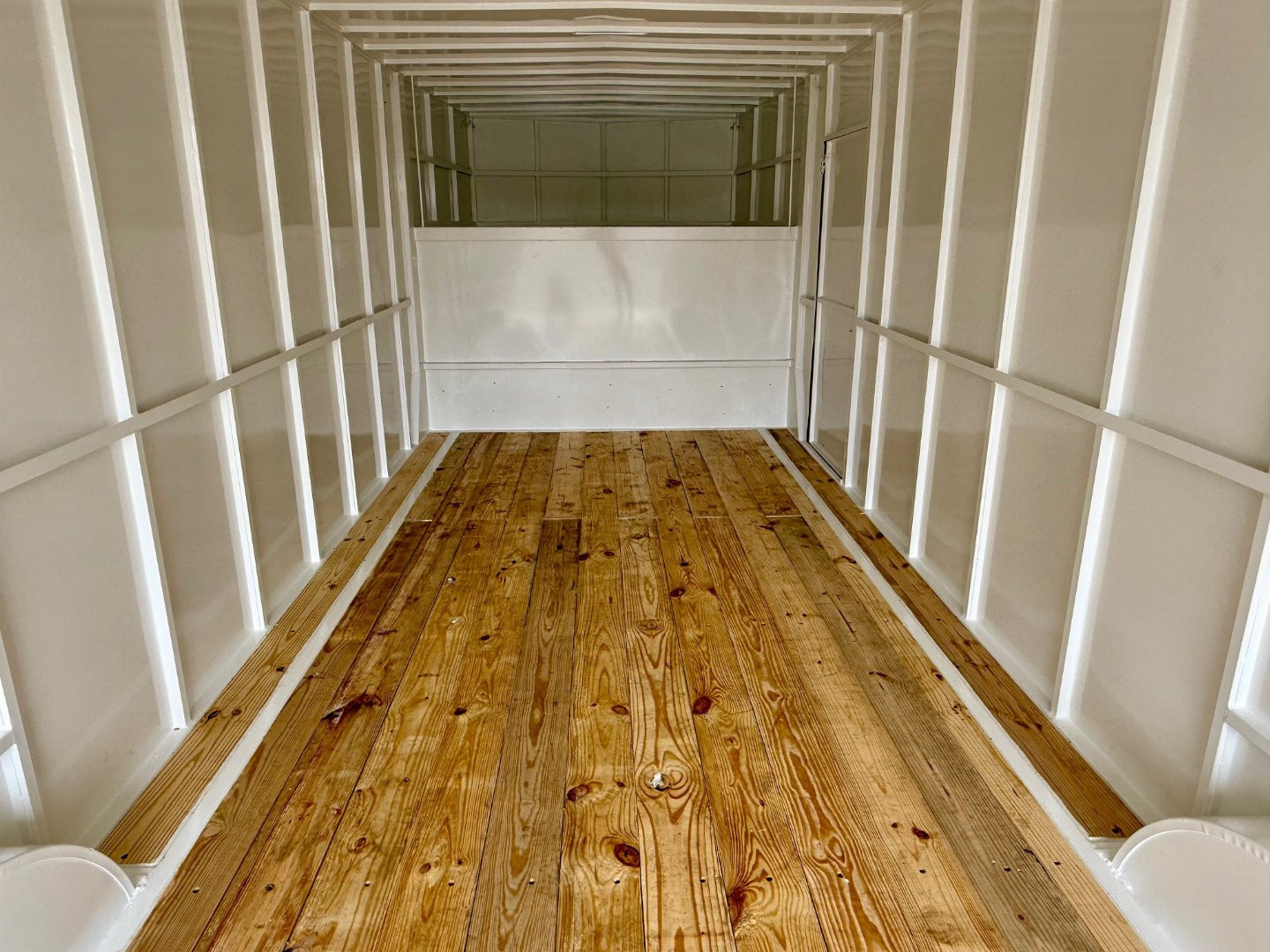 New 2025 Delco Trailers 24' All Steel Gooseneck Cargo / Enclosed Trailer