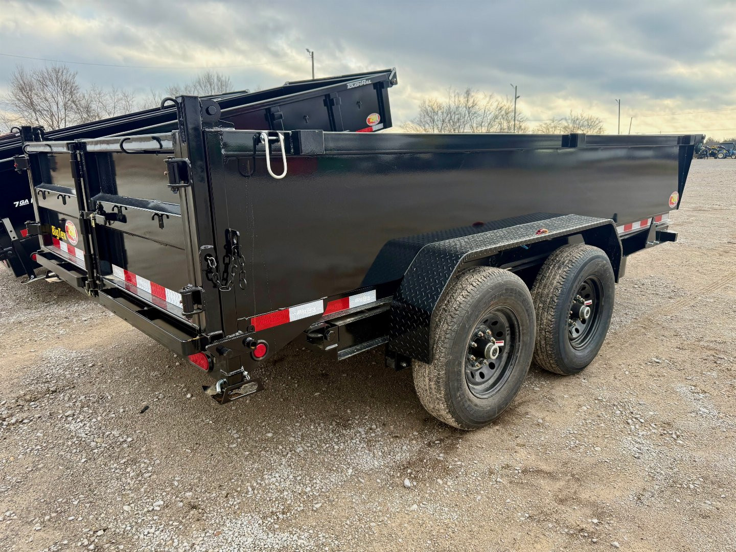 New 2025 Big Tex Trailers 14LX-14C2A-BK Dump Trailer