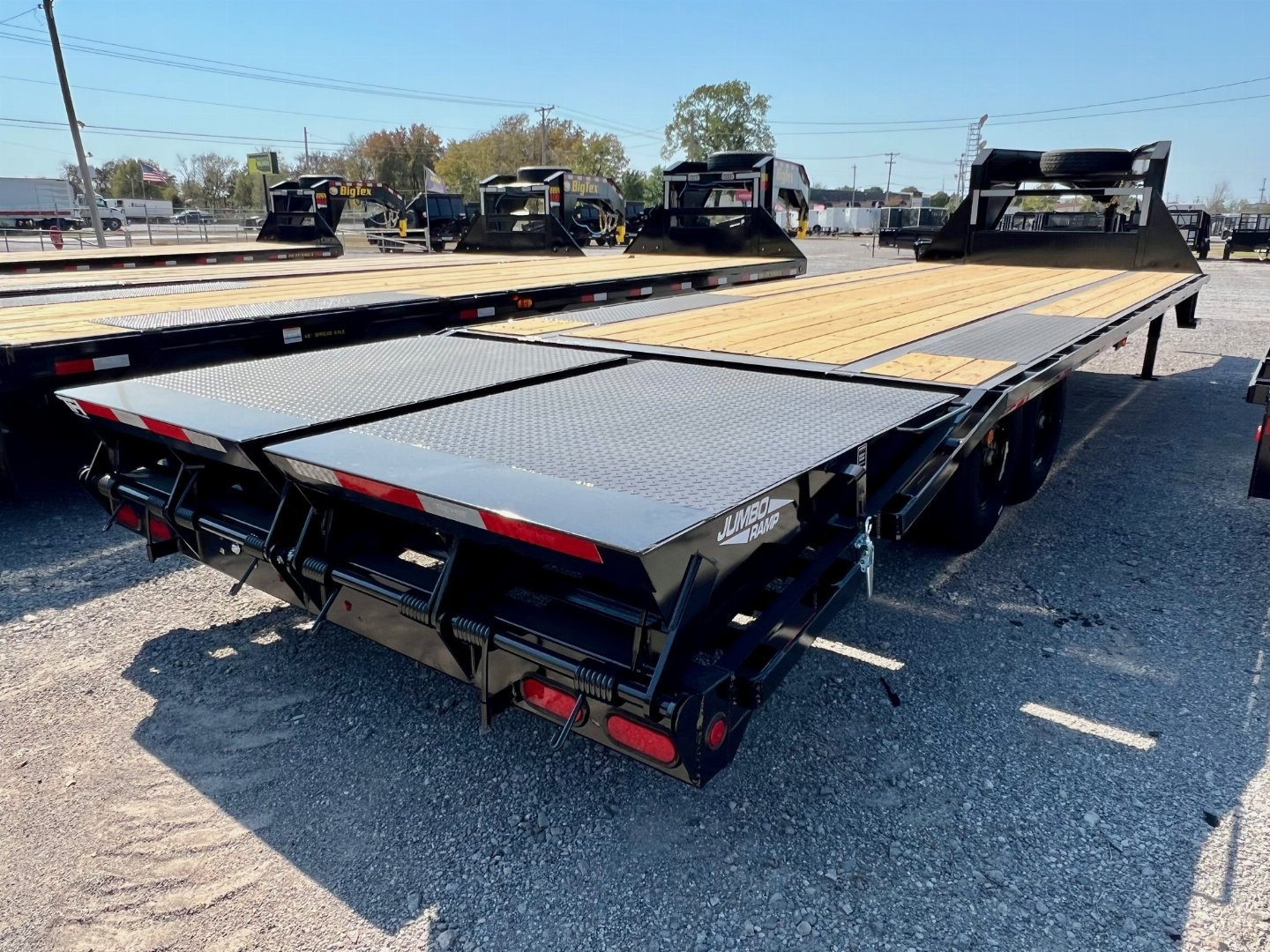 New 2026 Top Hat Trailers GN159-25x102 Flatbed Trailer w/ Jumbo Ramps & 14 Ply Tire Upg. (20' + 5')