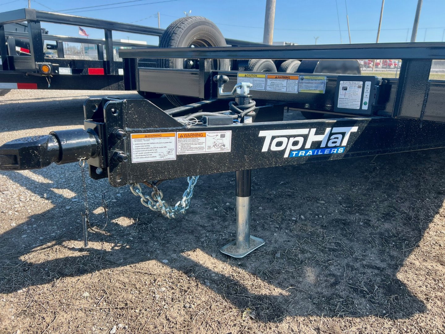 New 2026 Top Hat Trailers CH18x83 Car Hauler