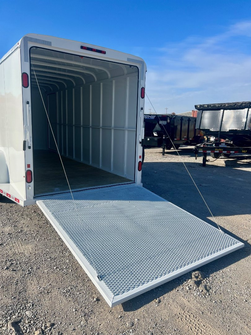 New 2024 DELTA TRAILERS Cargo300-20x6'8x7-14K Cargo / Enclosed Trailer
