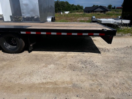 New 2026 Norstar FXG 102X34 GN 22K GVWR DECKOVER STRAIGHT DECK Equipment Trailer