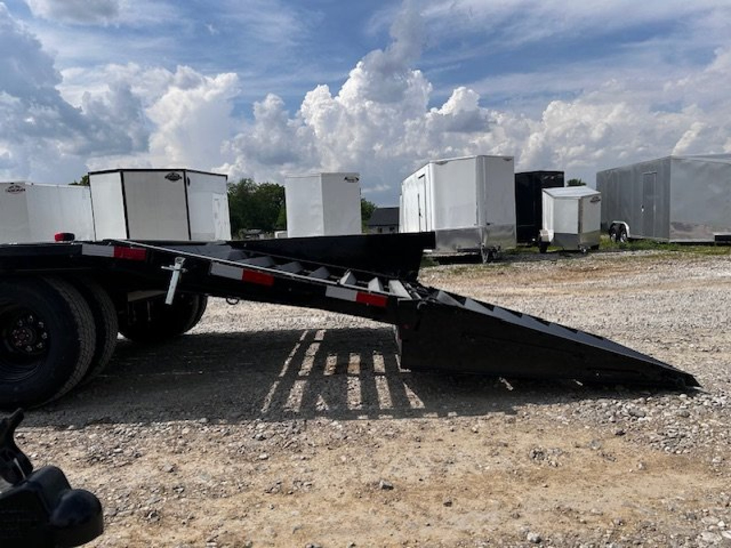 New 2025 H&H Trailers 102"X25' DECKOVER GN LOW PROFILE 22,500 GVWR SUPER DELUXE RAMPS/SPARE Equipment Trailer