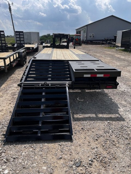 New 2025 H&H Trailers 102"X25' DECKOVER GN LOW PROFILE 22,500 GVWR SUPER DELUXE RAMPS/SPARE Equipment Trailer