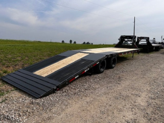 New 2026 MAXXD YDB 102 X32' 15K ELEC/HYD BRAKE AXLES 12' HYDRAULIC DOVETAIL 25.9K GVWR HD Equipment Trailer