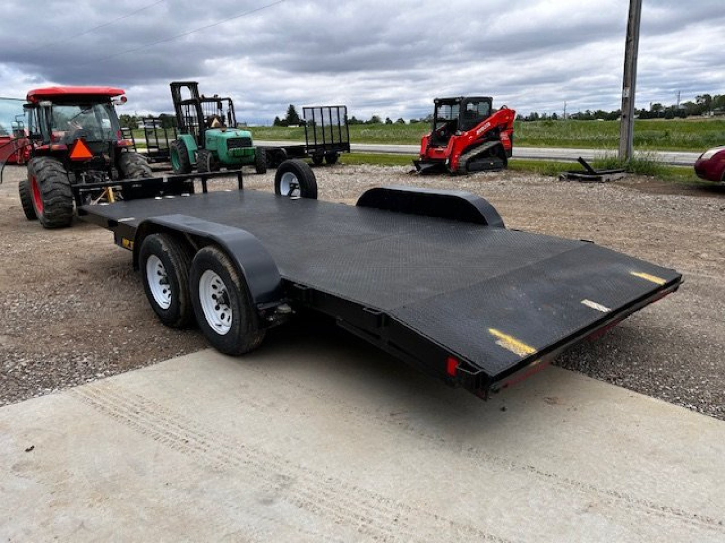 Used 2019 84x18 dovetail /Steel Floor/Toolbox car hauler Car / Racing Trailer