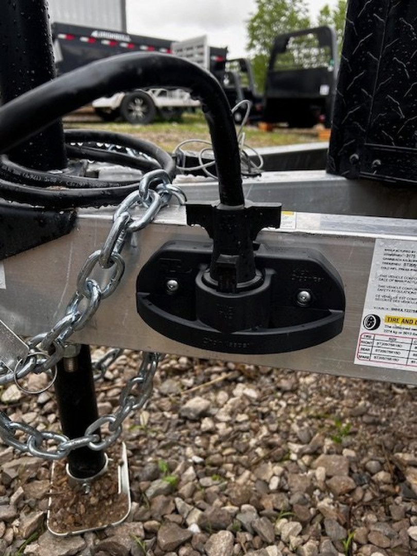 New 2025 LIGHTNING TRAILERS 7.5X12 TANDEM AXLE UTV PACKAGE 7' INTERIOR HEIGHT Cargo / Enclosed Trailer