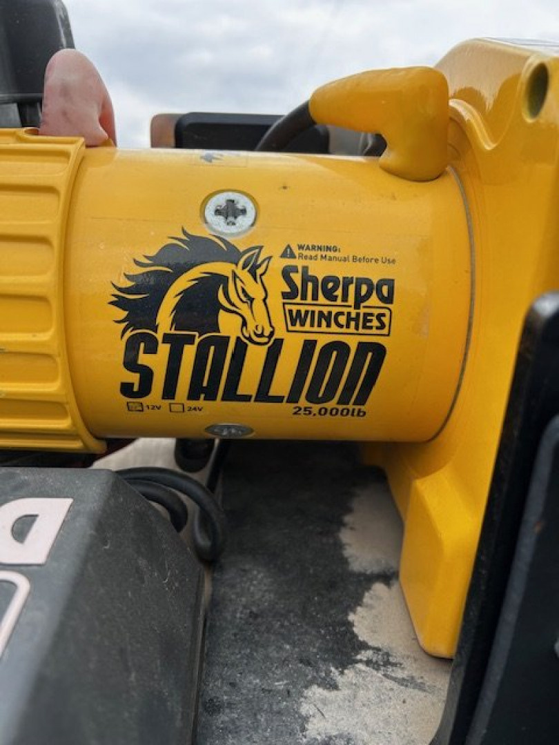 Used 2022 MAXX-D TDX 102"X28' FULL POWER TILT GN DECKOVER 22,500 GVWR HD WINCH Equipment Trailer