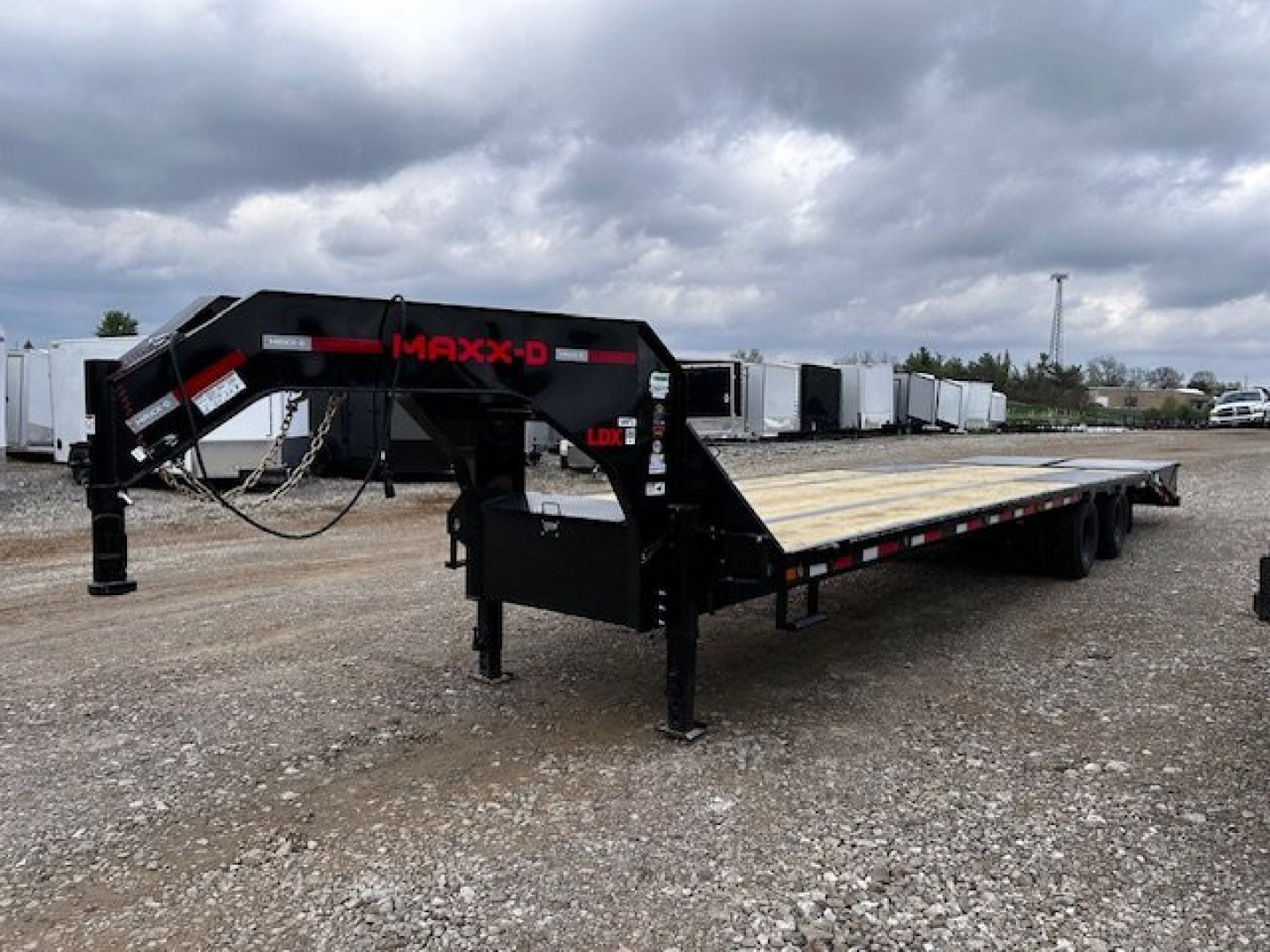 New 2026 MAXX-D LDX 102X32 LOW PRO DECKOVER GN ENGINEERED BEAM AND NECK24K GVWR Equipment Trailer