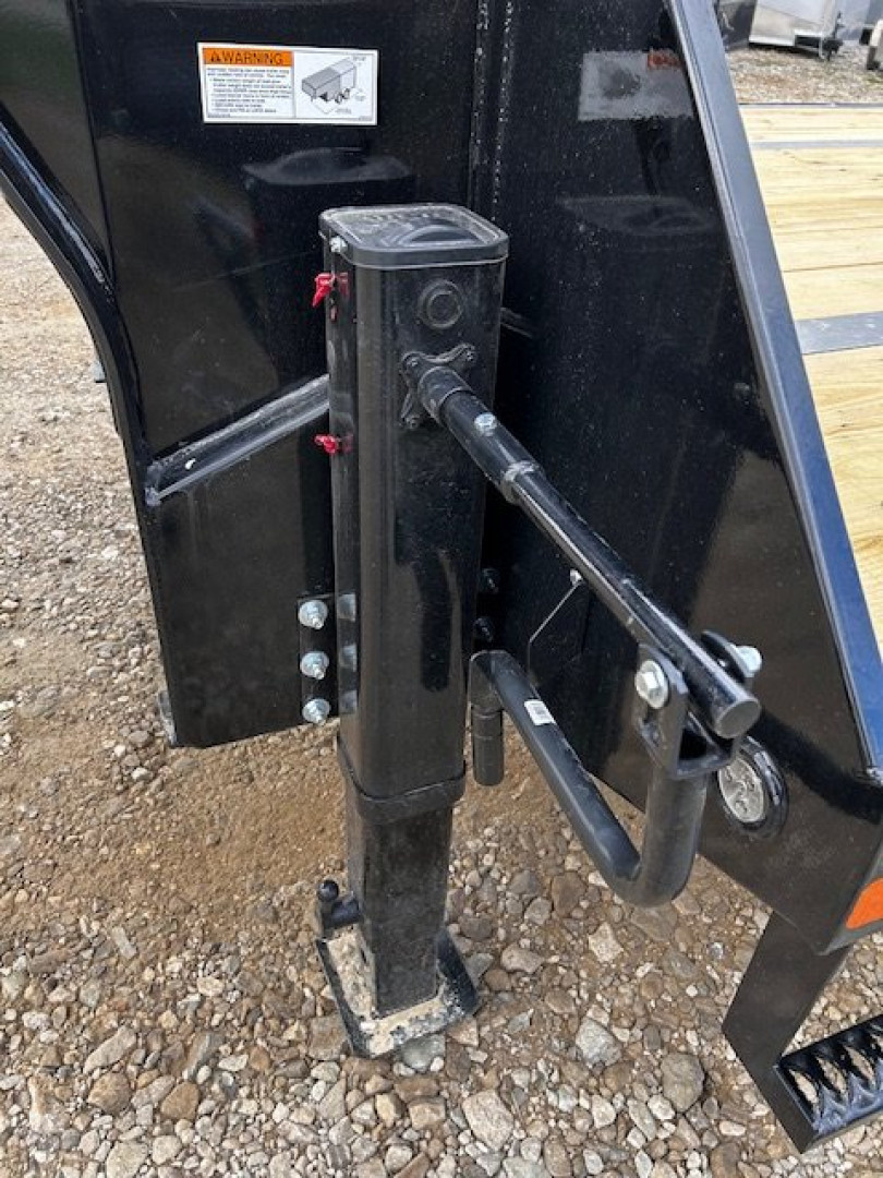 New 2026 MAXX-D LDX 102X32 LOW PRO DECKOVER GN ENGINEERED BEAM AND NECK24K GVWR Equipment Trailer